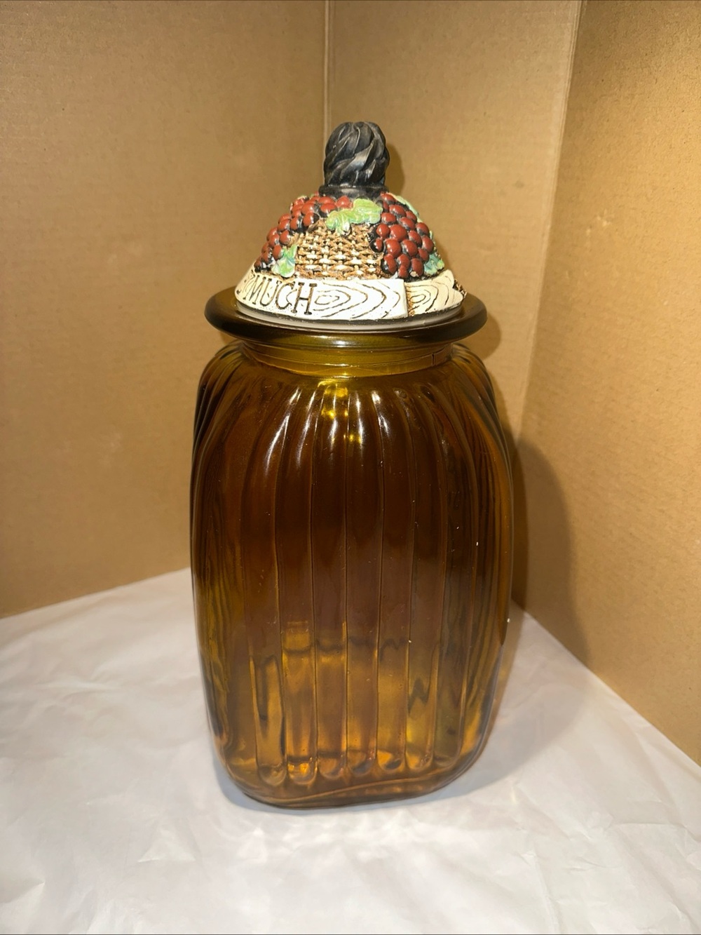 Artland apothecary color- Amber ceramic grapefruit lid vintage ribbed jar 10”